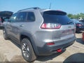 2019 Jeep Cherokee — photo 3 of 16 | VIN 1C4PJMBX7KD235942