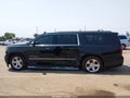 2018 Chevrolet Suburban — photo 13 of 15 | VIN 1GNSKHKC7JR293845