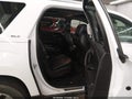 2017 GMC Acadia — photo 8 of 17 | VIN 1GKKRSKD1HJ295422