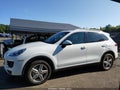 2016 Porsche Cayenne — photo 14 of 16 | VIN WP1AB2A29GLA92131