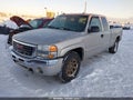 2005 GMC Sierra 1500 — photo 2 of 16 | VIN 2GTEK19B351309421