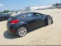 2013 Hyundai Veloster — photo 4 of 12 | VIN KMHTC6AD1DU126130