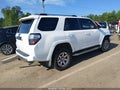 2014 Toyota 4Runner — photo 4 of 18 | VIN JTEBU5JR5E5187829
