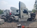 2016 Freightliner Cascadia 125 — photo 12 of 15 | VIN 3AKJGED59GDHM7418