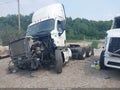 2016 Freightliner Cascadia 125 — photo 2 of 15 | VIN 3AKJGED59GDHM7418