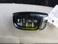 2016 Chrysler 200 — photo 11 of 12 | VIN 1C3CCCAB5GN191163