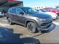 2022 Jeep Compass — photo 1 of 17 | VIN 3C4NJDCB0NT153124