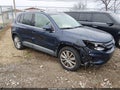 2012 Volkswagen Tiguan — photo 1 of 11 | VIN WVGAV7AX2CW611168