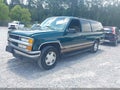 1996 Chevrolet Suburban — photo 2 of 11 | VIN 1GNFK16RXTJ342948