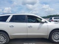 2011 Buick Enclave — photo 13 of 16 | VIN 5GAKRBED0BJ347168