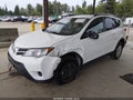 2015 Toyota RAV4 — photo 2 of 16 | VIN 2T3BFREV1FW263098