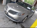 2013 Lincoln MKS — photo 2 of 16 | VIN 1LNHL9FT8DG612861