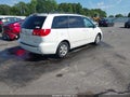 Photo 4 of 16 — 2010 Toyota Sienna