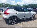 Photo 14 of 19 — 2021 Volvo XC40