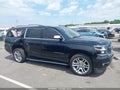 2019 Chevrolet Suburban — photo 13 of 16 | VIN 1GNSKJKJ7KR313762