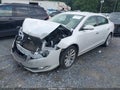 2015 Buick LaCrosse — photo 2 of 16 | VIN 1G4GB5G39FF218333