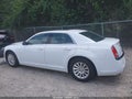 Photo 15 of 17 — 2014 Chrysler 300