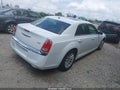 Photo 4 of 17 — 2014 Chrysler 300