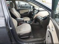 2018 Hyundai Santa Fe — photo 5 of 17 | VIN 5NMZTDLB0JH072966