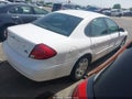 2001 Ford Taurus — photo 4 of 11 | VIN 1FAFP53U91G271283