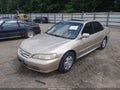 2002 Honda Accord — photo 2 of 16 | VIN 1HGCG16592A013572