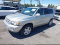 Photo 2 of 17 — 2005 Toyota Highlander