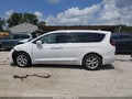 2017 Chrysler Pacifica — photo 14 of 16 | VIN 2C4RC1BG4HR809906