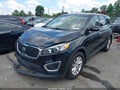 2017 Kia Sorento — photo 2 of 16 | VIN 5XYPG4A36HG270933