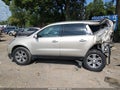 2015 Chevrolet Traverse — photo 15 of 17 | VIN 1GNKRGKDXFJ352648