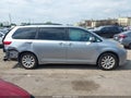 2016 Toyota Sienna — photo 12 of 20 | VIN 5TDDK3DC7GS144895