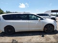 2019 Chrysler Pacifica — photo 13 of 16 | VIN 2C4RC1BG3KR732890