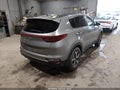 2020 Kia Sportage — photo 4 of 17 | VIN KNDPMCAC1L7816238