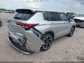 2022 Mitsubishi Outlander — photo 4 of 16 | VIN JA4J3UA81NZ089548