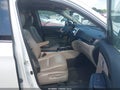 2016 Honda Pilot — photo 5 of 16 | VIN 5FNYF5H95GB013355