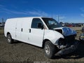 2017 Chevrolet Express 2500 — photo 1 of 16 | VIN 1GCWGBFFXH1255953