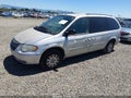 Photo 2 of 12 — 2006 Chrysler Town & Country