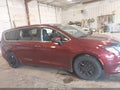 2018 Chrysler Pacifica — photo 13 of 16 | VIN 2C4RC1DG3JR274179
