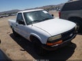 2000 Chevrolet S-10 — photo 1 of 10 | VIN 1GCCS1453YK240677