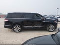 2022 Lincoln Navigator — photo 13 of 17 | VIN 5LMJJ3LT6NEL10326