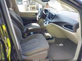 Photo 5 of 16 — 2017 Chrysler Pacifica