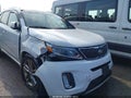 2015 Kia Sorento — photo 6 of 15 | VIN 5XYKWDA75FG592170