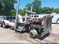 1995 Peterbilt 379 — photo 2 of 12 | VIN 1XP5DB9X6SD363533