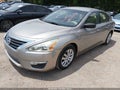 Photo 2 of 11 — 2015 Nissan Altima