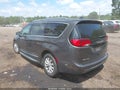 2018 Chrysler Pacifica — photo 3 of 17 | VIN 2C4RC1EG5JR318147