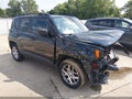 2016 Jeep Renegade — photo 1 of 17 | VIN ZACCJBBT5GPC81388
