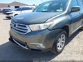 Photo 6 of 18 — 2012 Toyota Highlander