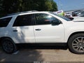 2014 GMC Acadia — photo 14 of 17 | VIN 1GKKRNED1EJ197757