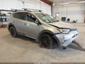 2018 Toyota RAV4 — photo 1 of 17 | VIN 2T3RFREV8JW721694