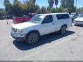 Photo 2 of 12 — 2000 Nissan Frontier
