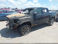 2022 Toyota Tacoma — photo 2 of 10 | VIN 3TYAZ5CN1NT019521
